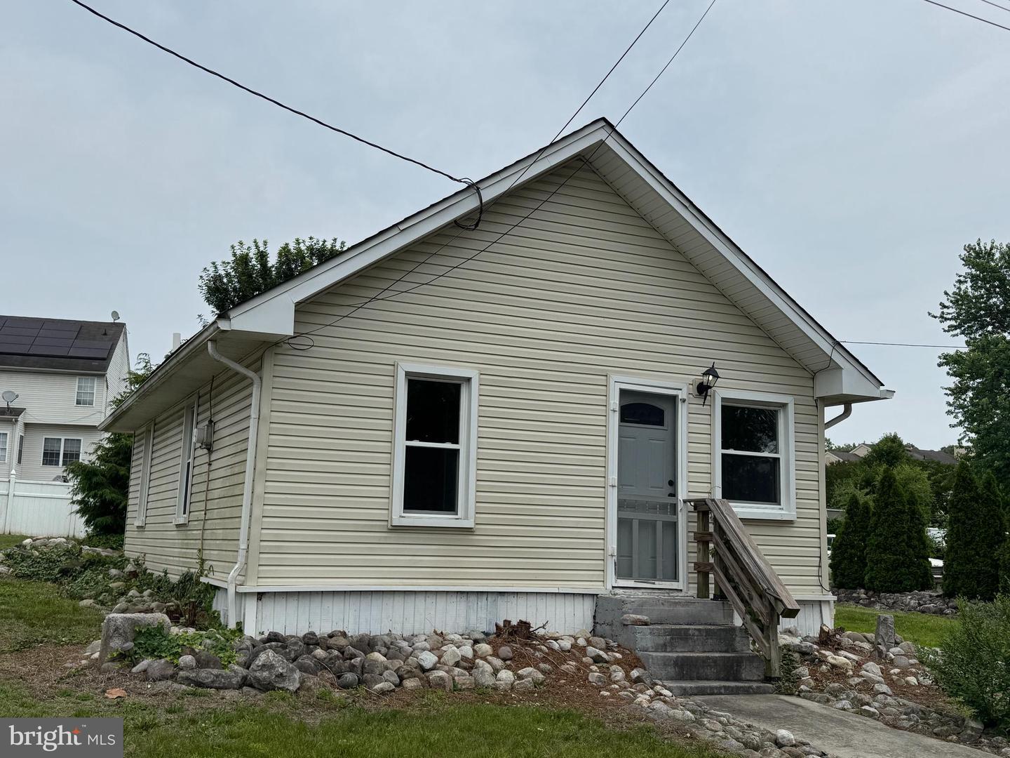 Property Photo:  109 River Road Drive  NJ 08086 