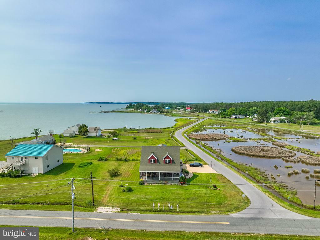 Property Photo: 2576 Hoopers Island Road MD 21634