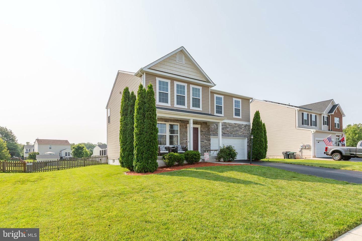 Property Photo: 27 Hopkins Branch Way VA 22406