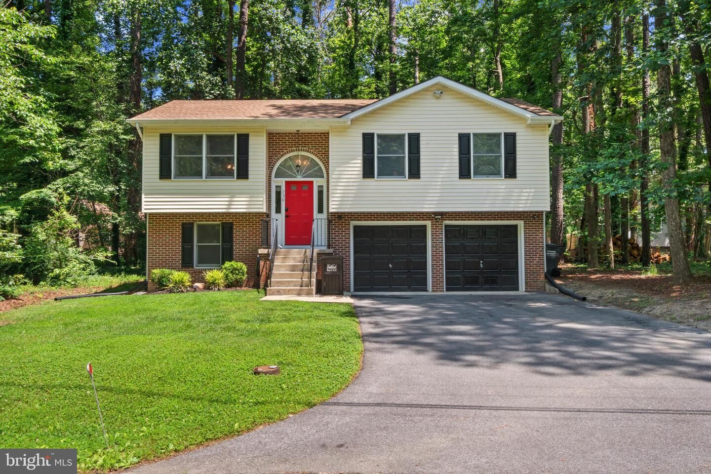 Property Photo: 730 Ox Bow Lane MD 20657