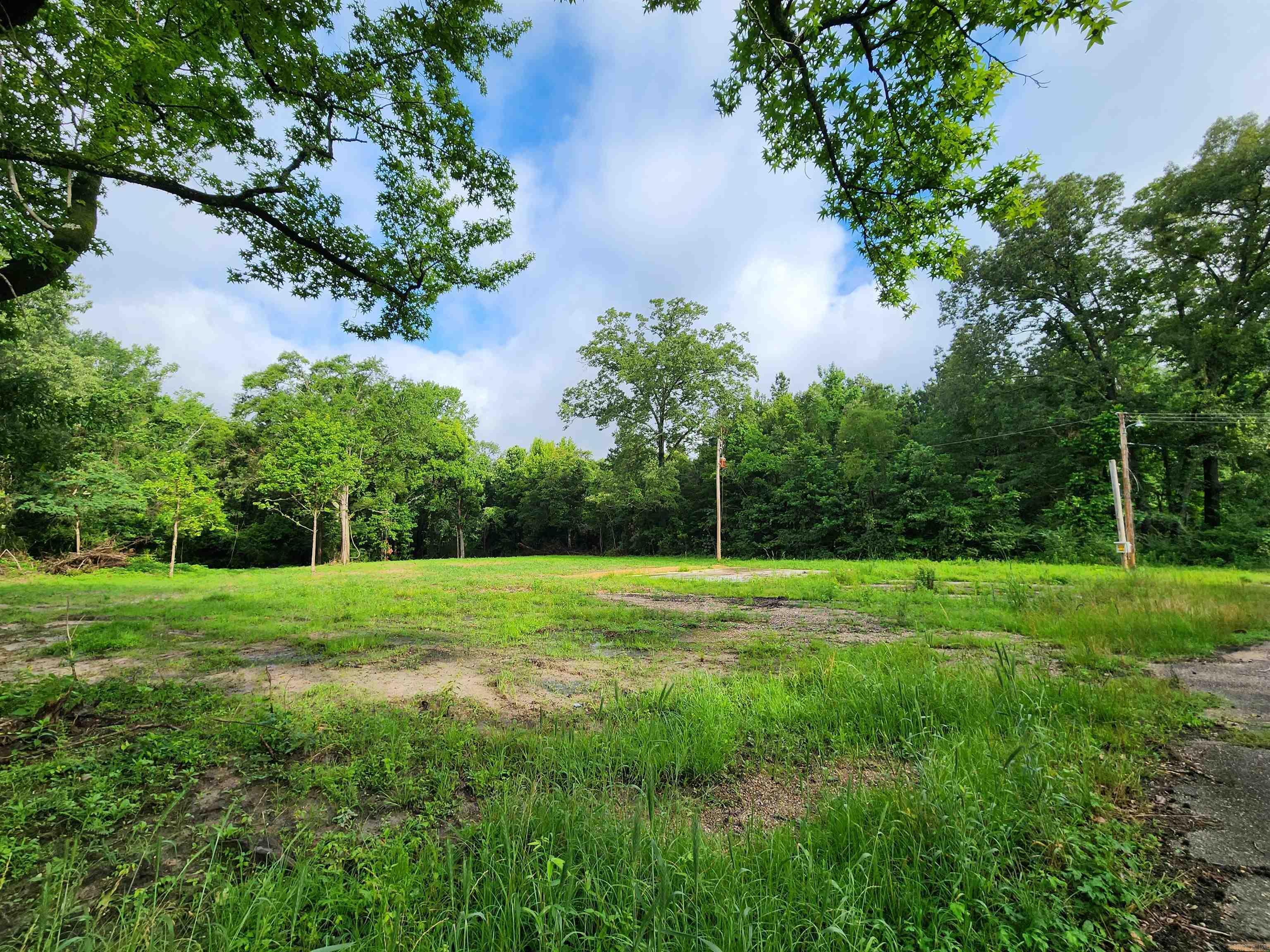 Property Photo: 901 Spring Street AR 71742
