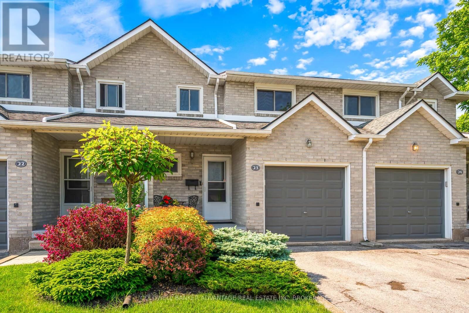 Property Photo: 125 Woodlawn Road 23 ON L3C 7B5