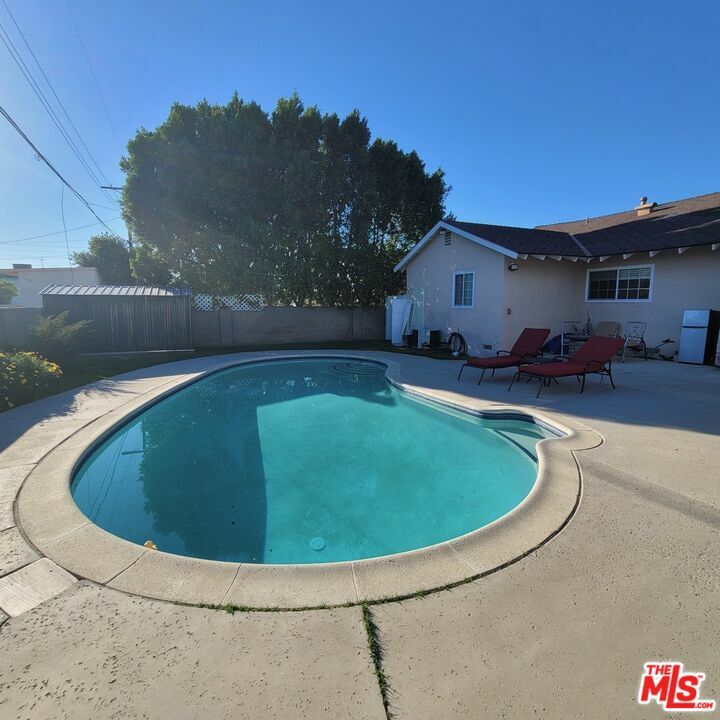 Property Photo:  19030 Community St  CA 91324 