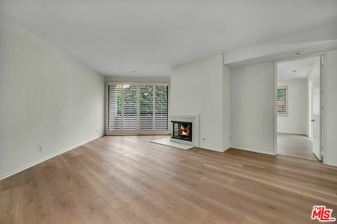 Property Photo: 2131 Century Park Ln CA 90067