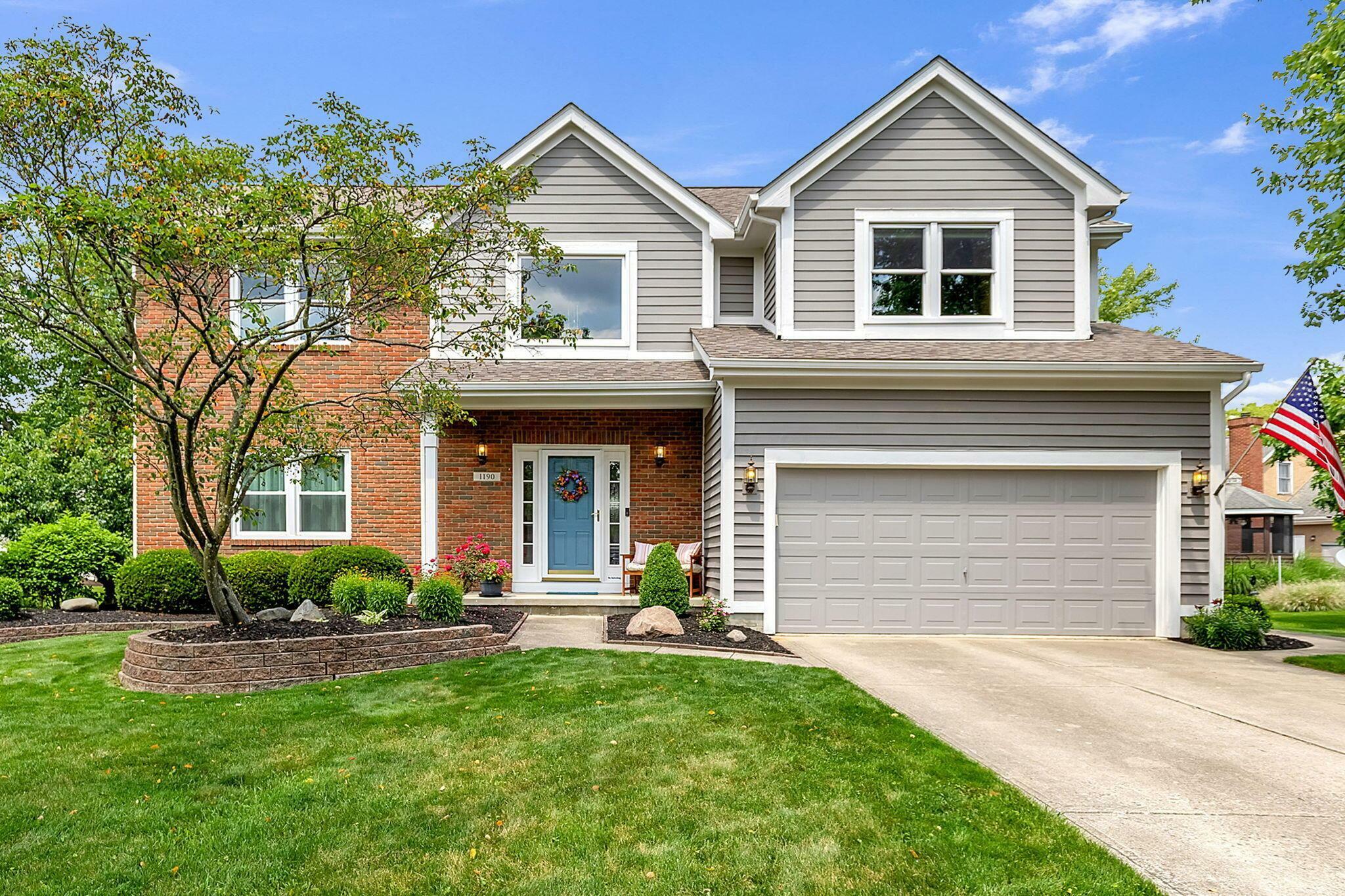 Property Photo: 1190 Lake Point Drive OH 43082