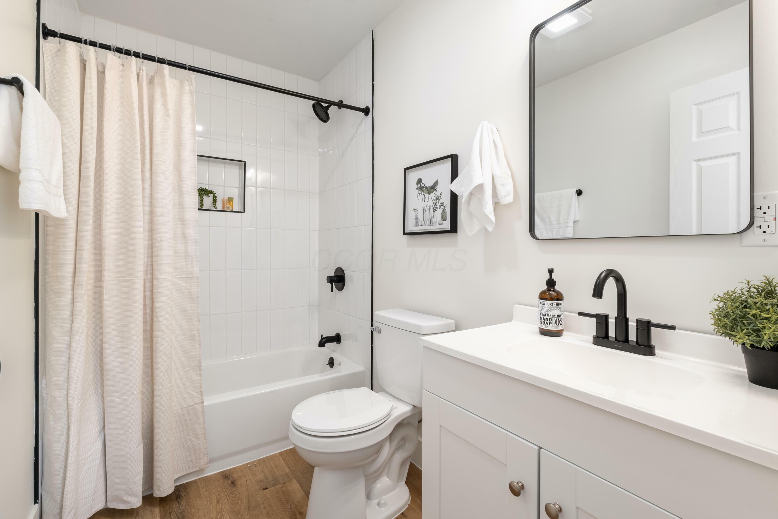 Property Photo: 540 Mohawk Drive OH 43130