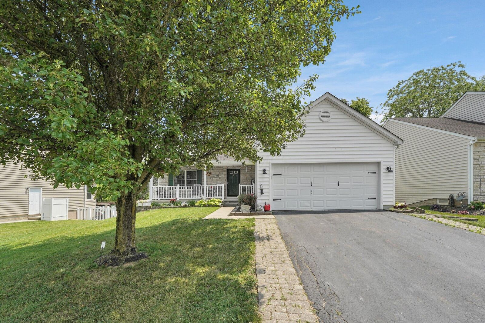 Property Photo: 5405 Boucher Drive OH 43146