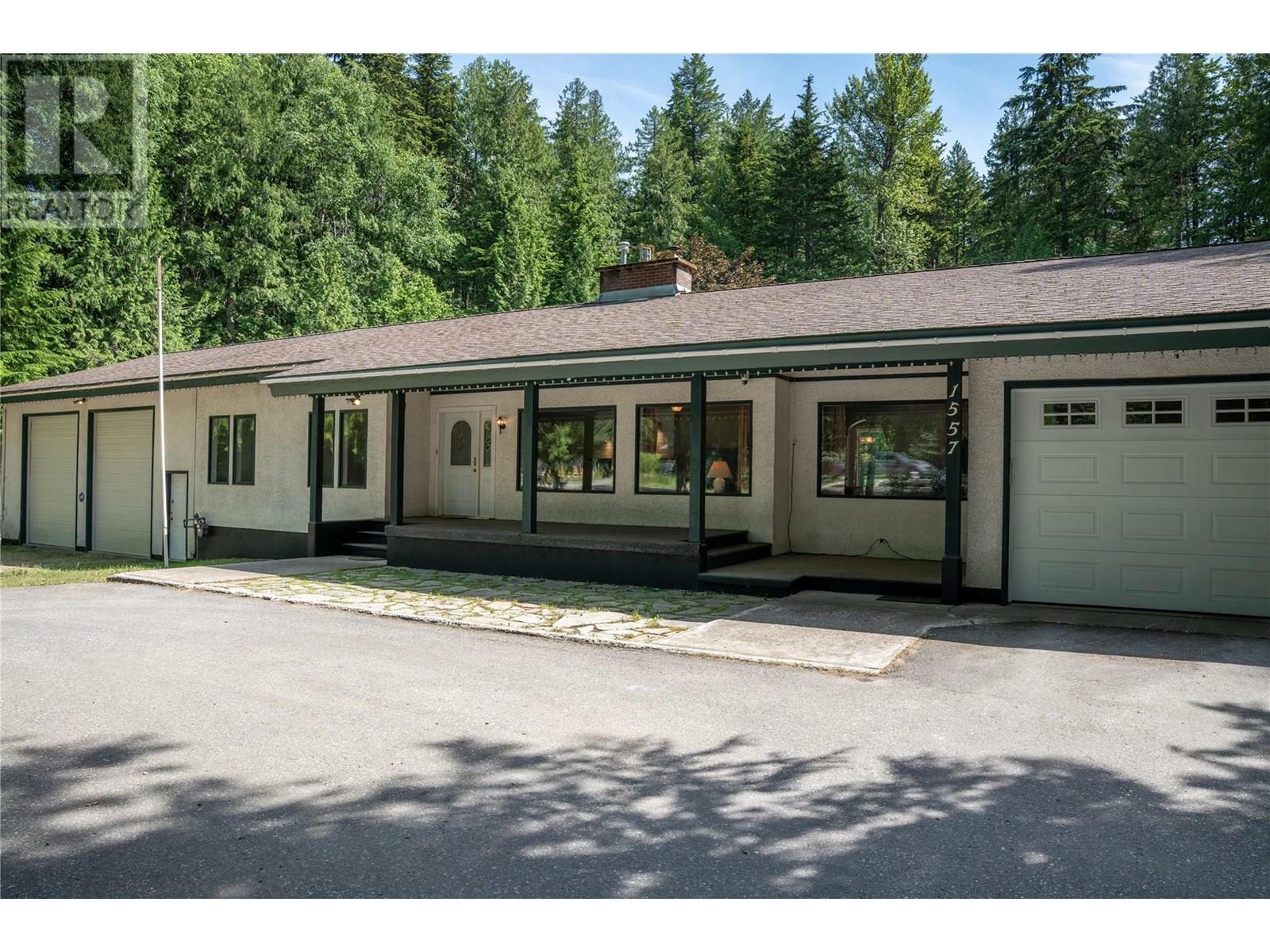 Property Photo: 1557 Nichol Road BC V0E 2S1