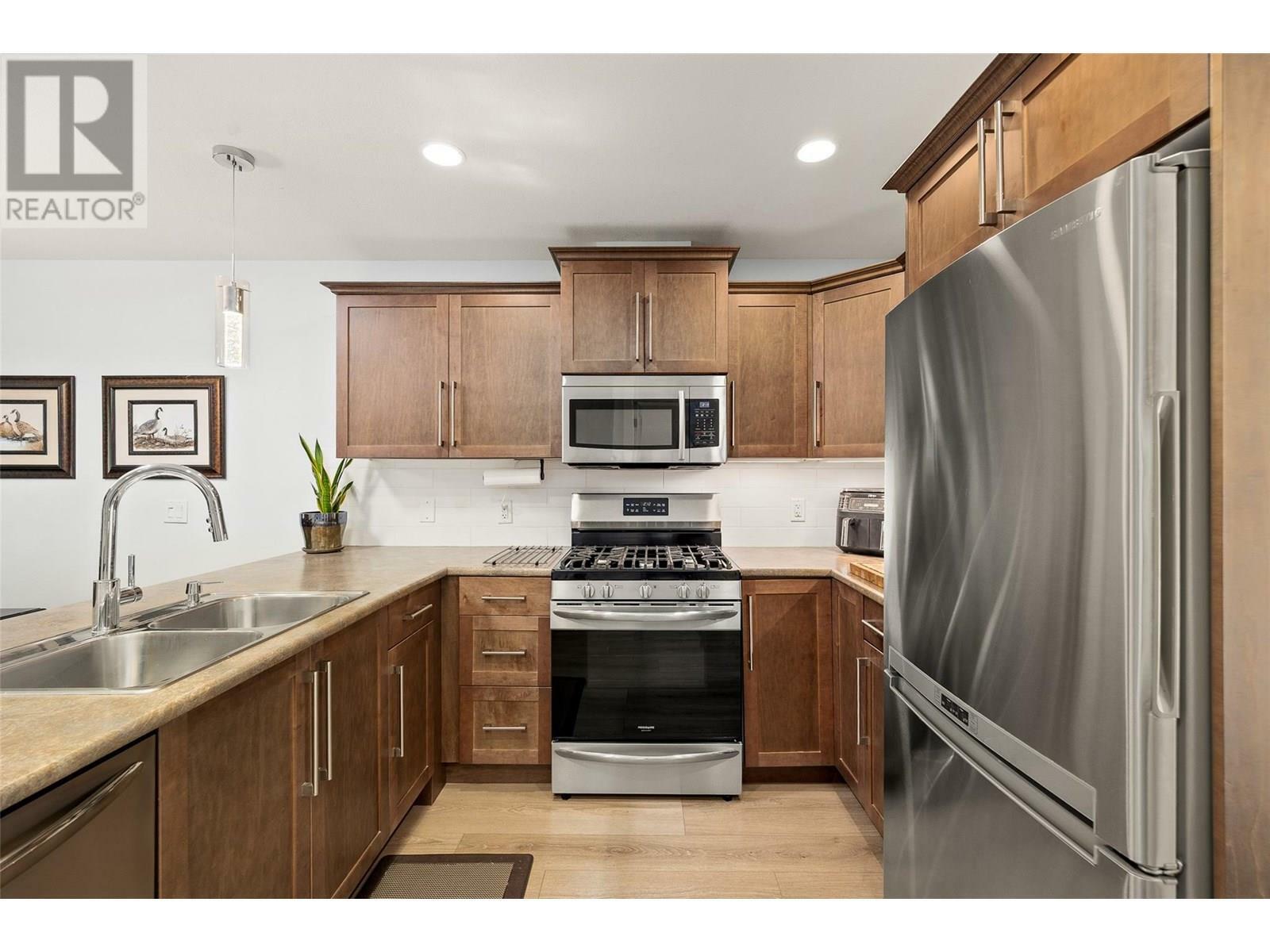 Photo de la propriété: 1170 Brant Avenue 6 BC V1Y 1N1