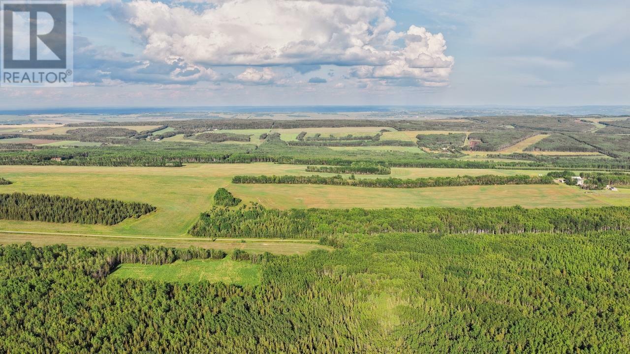 Photo de la propriété:  Sec 8 275 Road W 1/2  BC V0C 1H0 