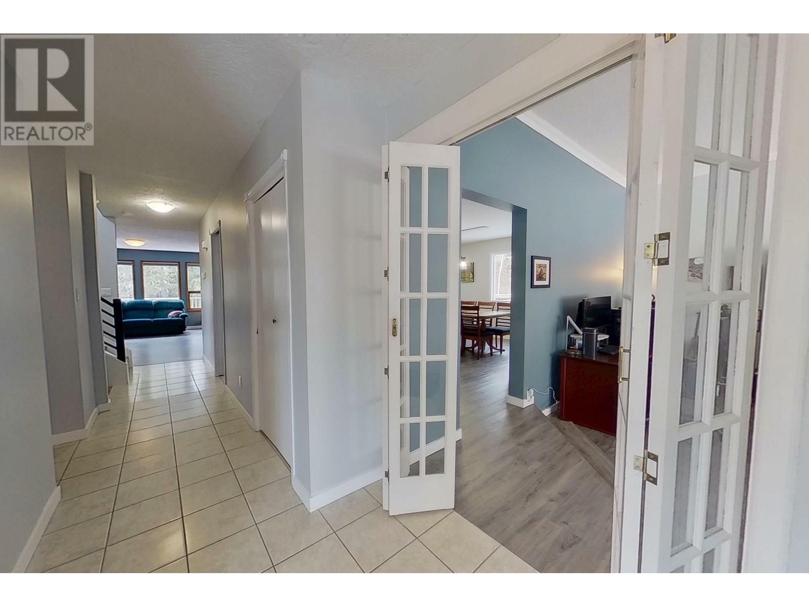 Photo de la propriété:  3192 Spruce Ridge Road  BC V2J 4R4 