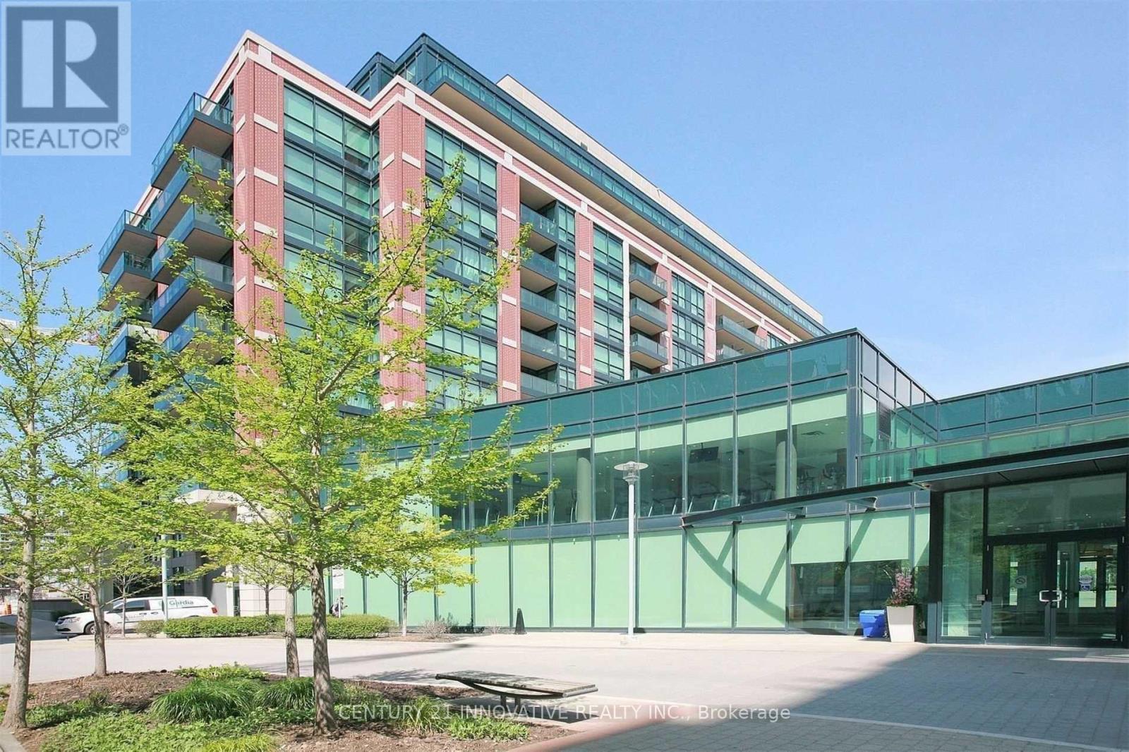 Property Photo: 525 Wilson Avenue West 360 ON M3H 0A7