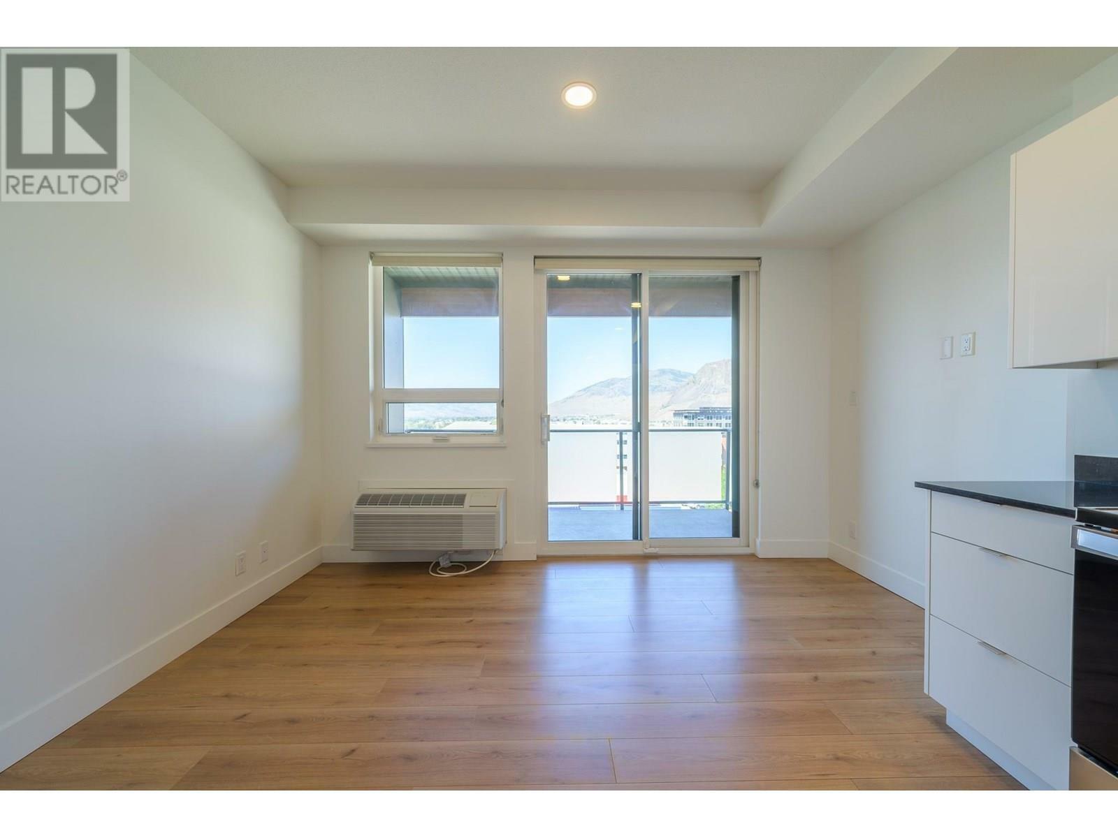 Property Photo: 444 St Paul Street 522 BC V2C 0L2