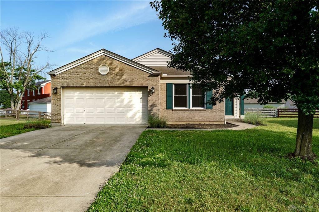 Property Photo:  127 Day Place  OH 45067 