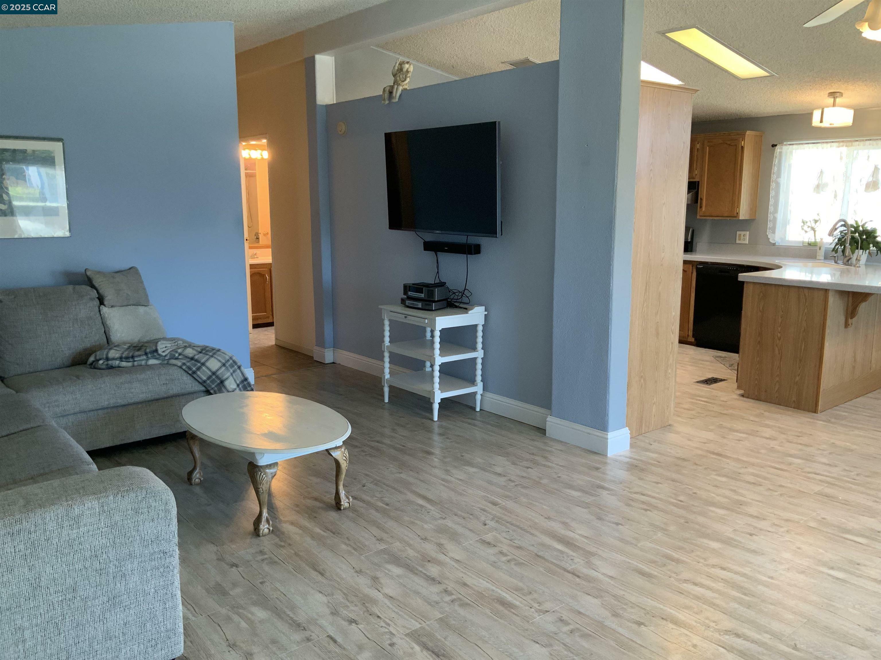 Property Photo: 1916 Geneva Ln. CA 94509