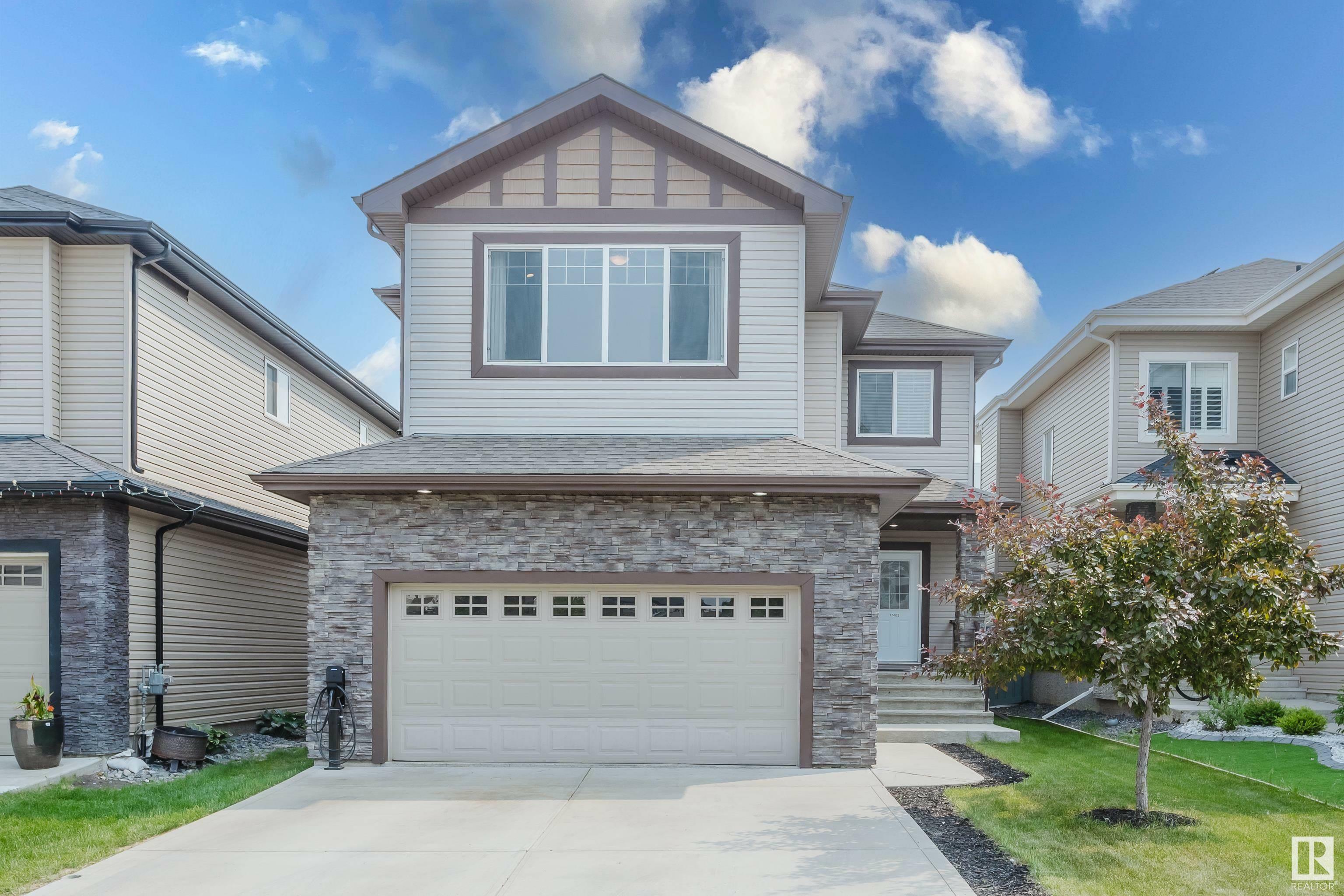 Property Photo: 17403 11 Avenue SW AB T6W 1Z7