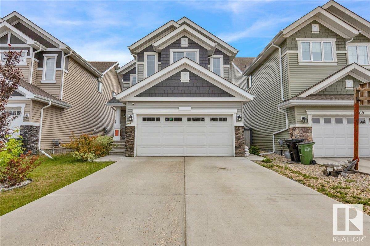 Property Photo:  2015 79 Street SW  AB T6W 1W3 