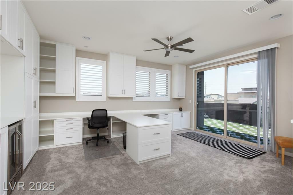 Property Photo:  11283 Cactus Tower Avenue 101  NV 89135 