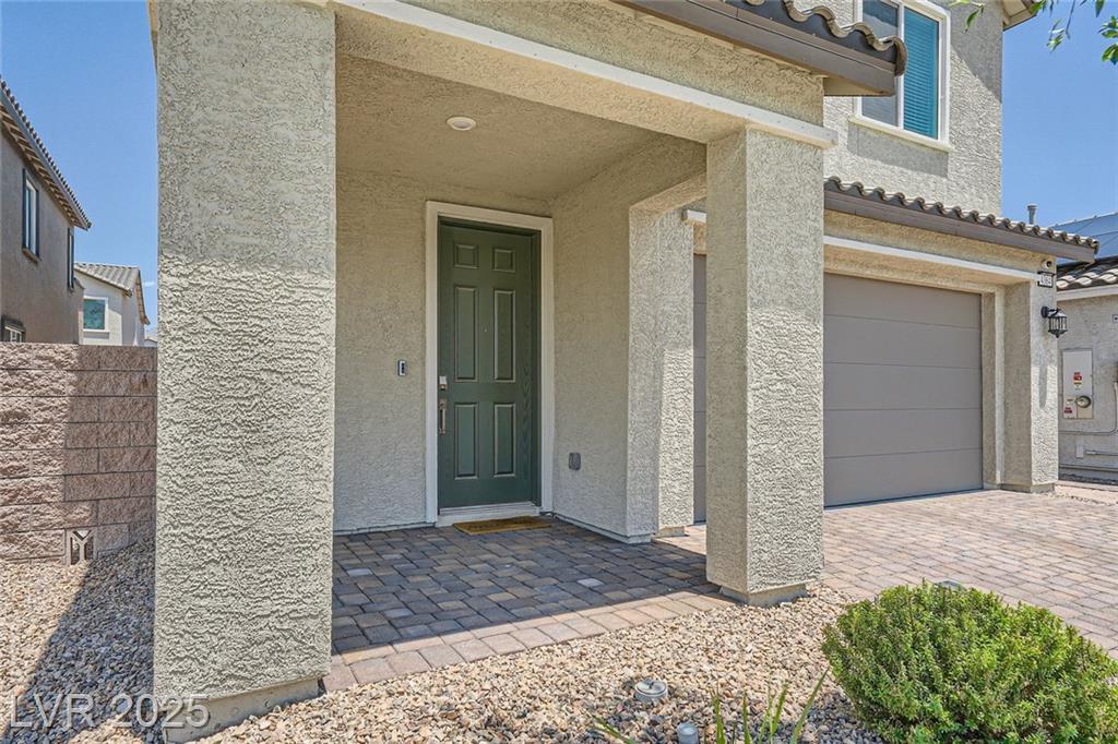 Property Photo: 4364 Contour Bend Avenue NV 89084