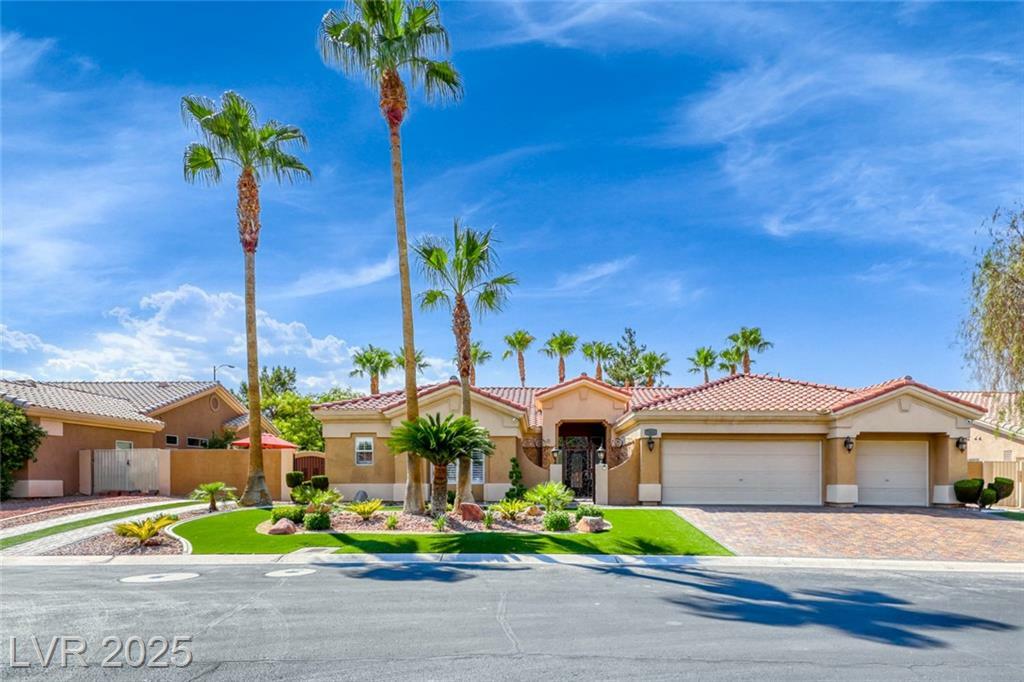 Property Photo: 7311 Chaparral Cove Lane NV 89131