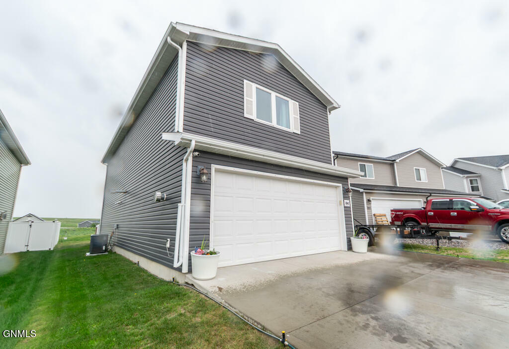 Property Photo: 6947 Majestic Loop ND 58504
