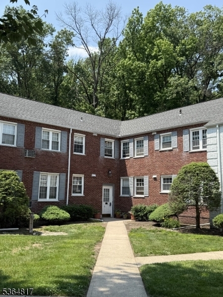 Property Photo: 10 F Parkway Village NJ 07016