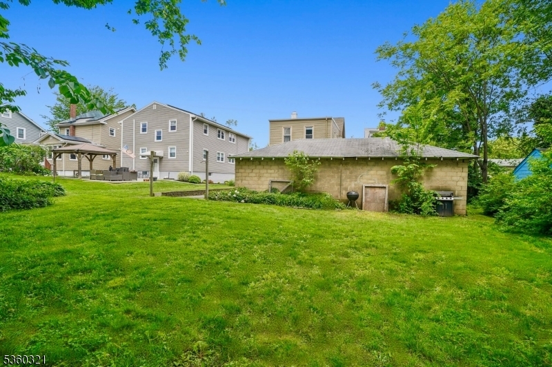 Property Photo: 27 Field Rd NJ 07040