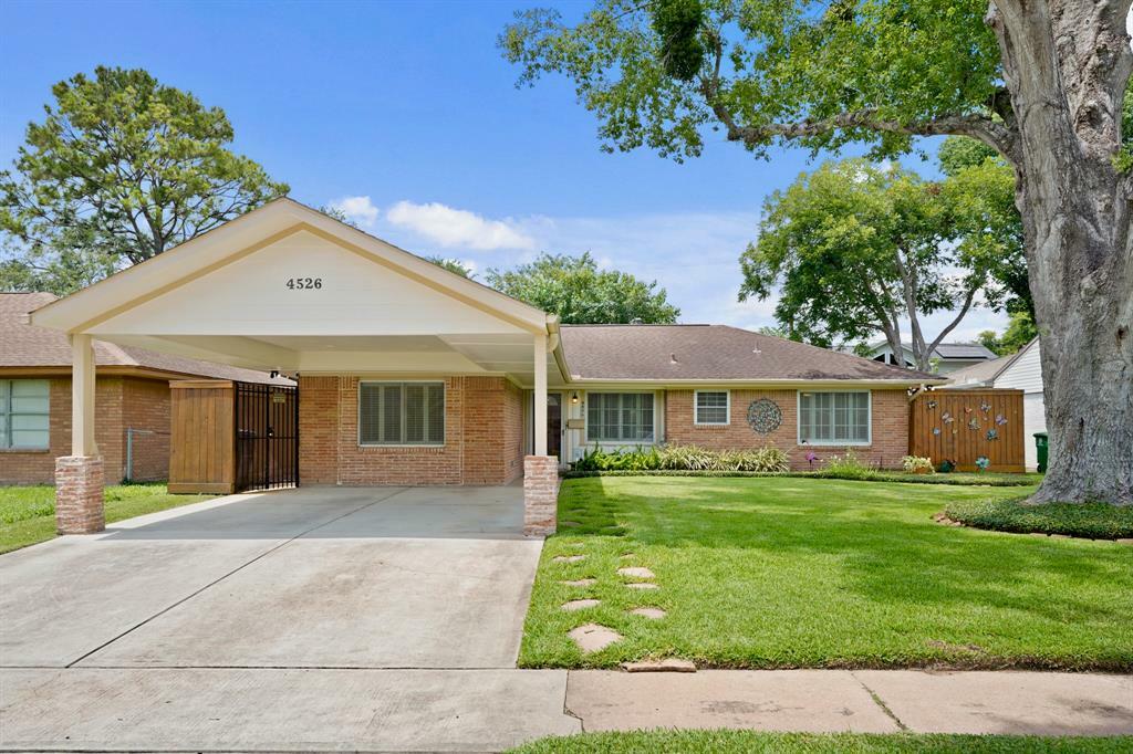 Property Photo: 4526 Benning Drive TX 77035
