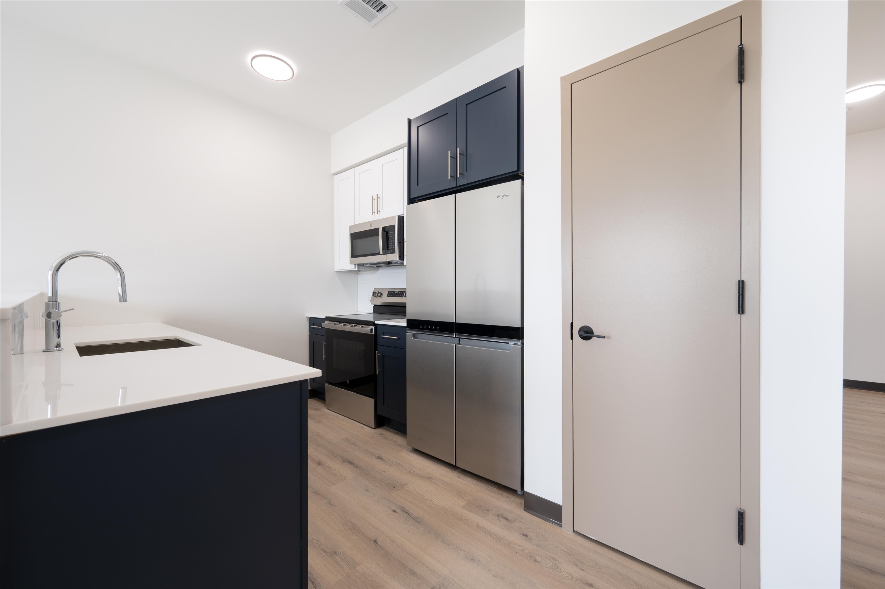 Property Photo: 857 Bergen Ave 502 NJ 07306