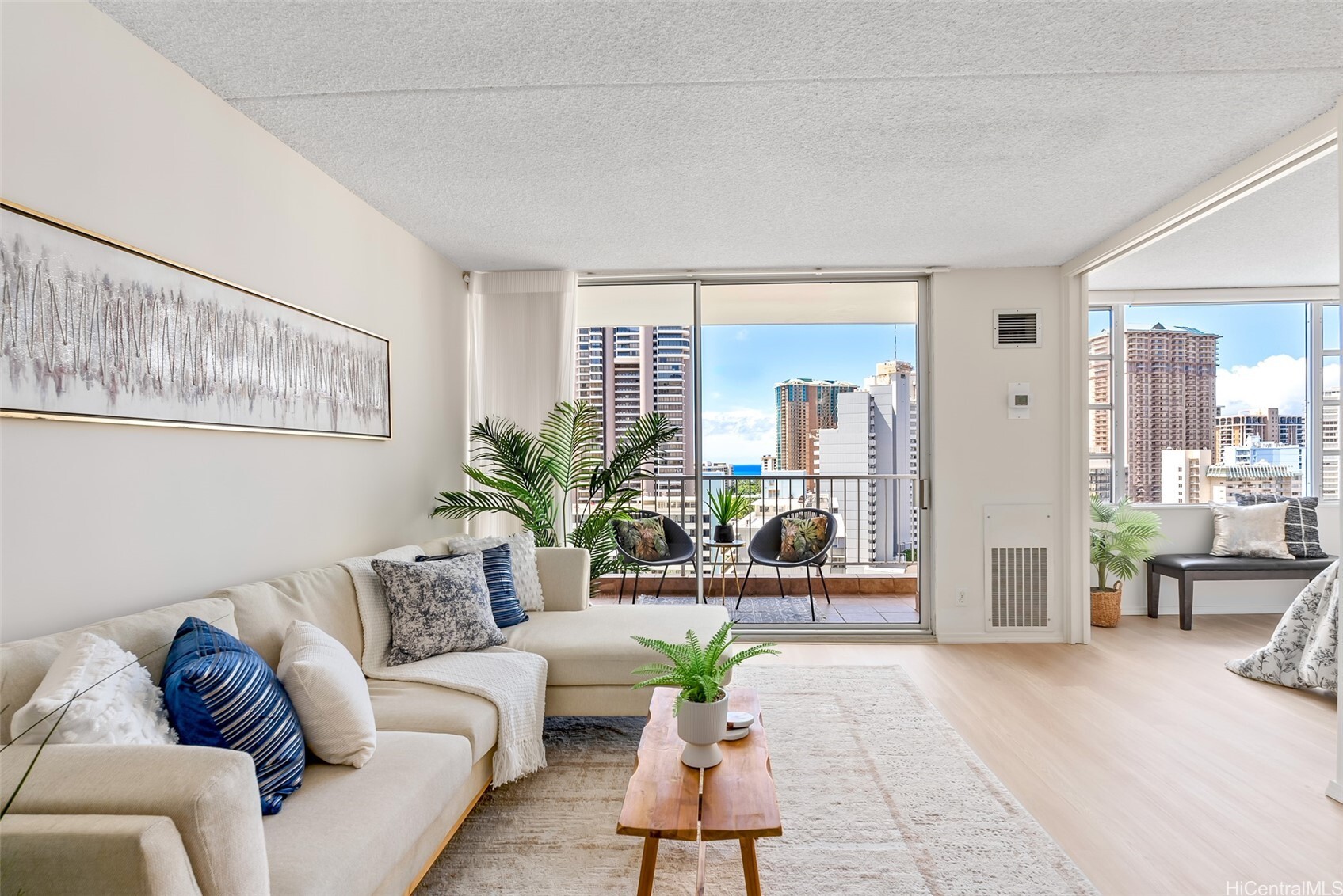 Property Photo: 400 Hobron Lane 1807 HI 96815