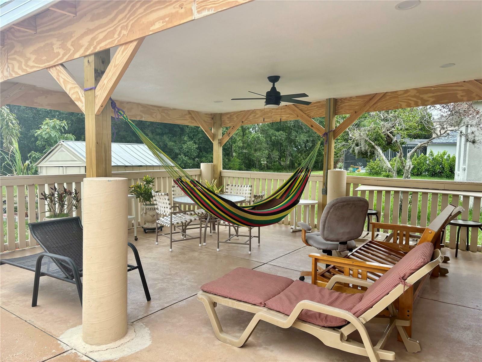 Property Photo: 3501 Pine Top Drive FL 33594