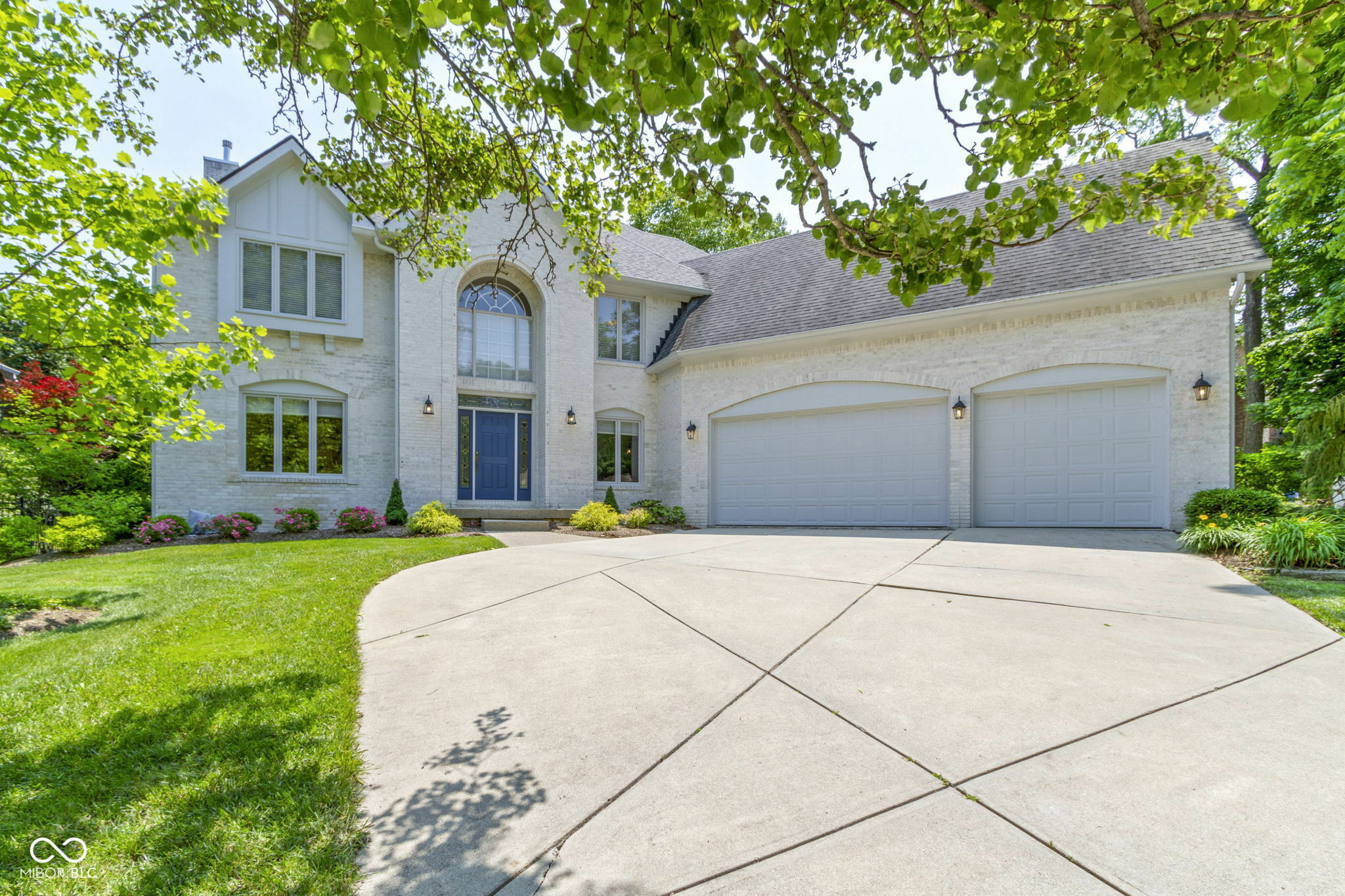 Property Photo: 4763 Woods Edge Drive IN 46077