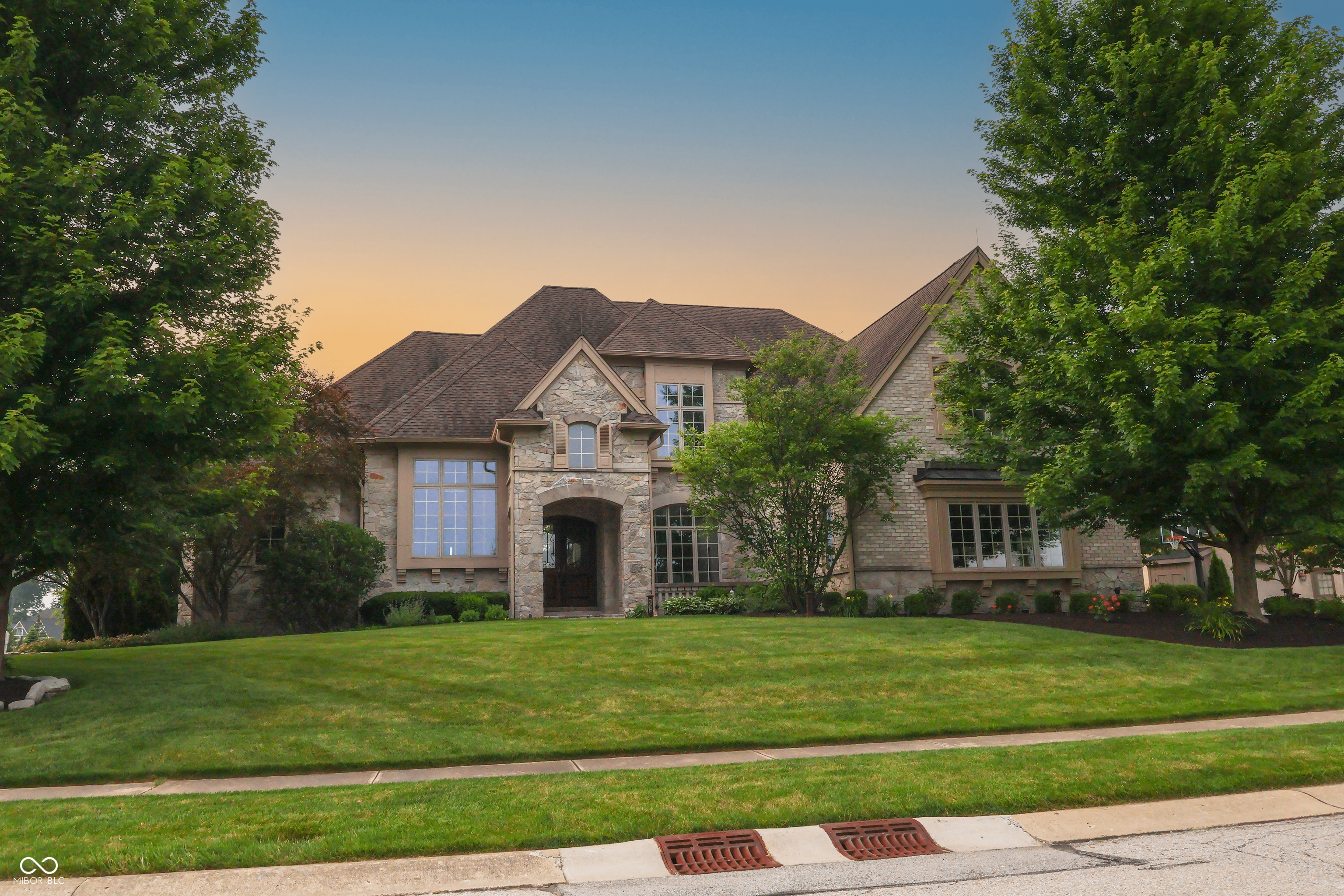 Property Photo: 10471 Winghaven Drive IN 46060
