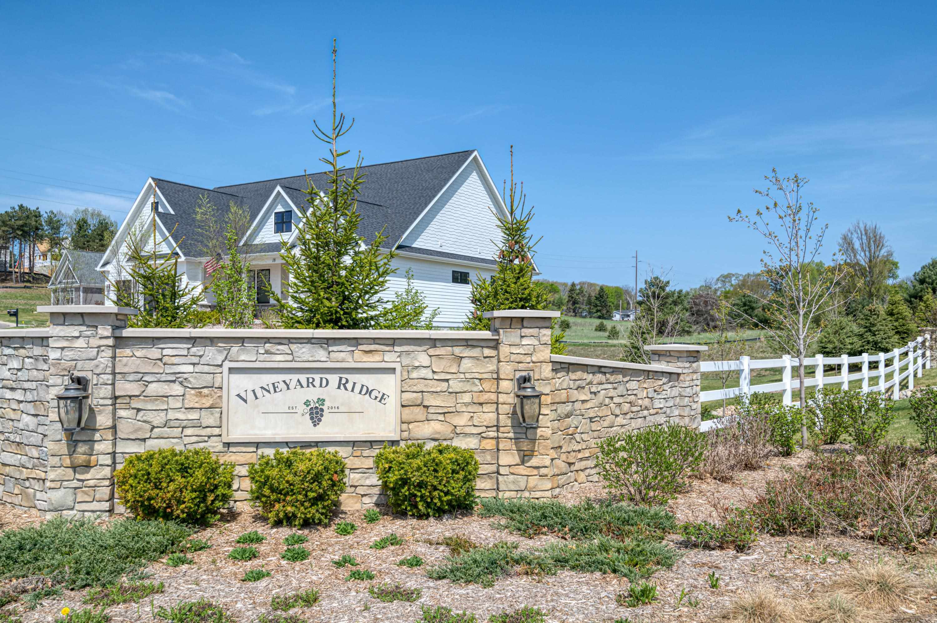 Property Photo:  214 Vineyard Ridge Drive  MI 49686 
