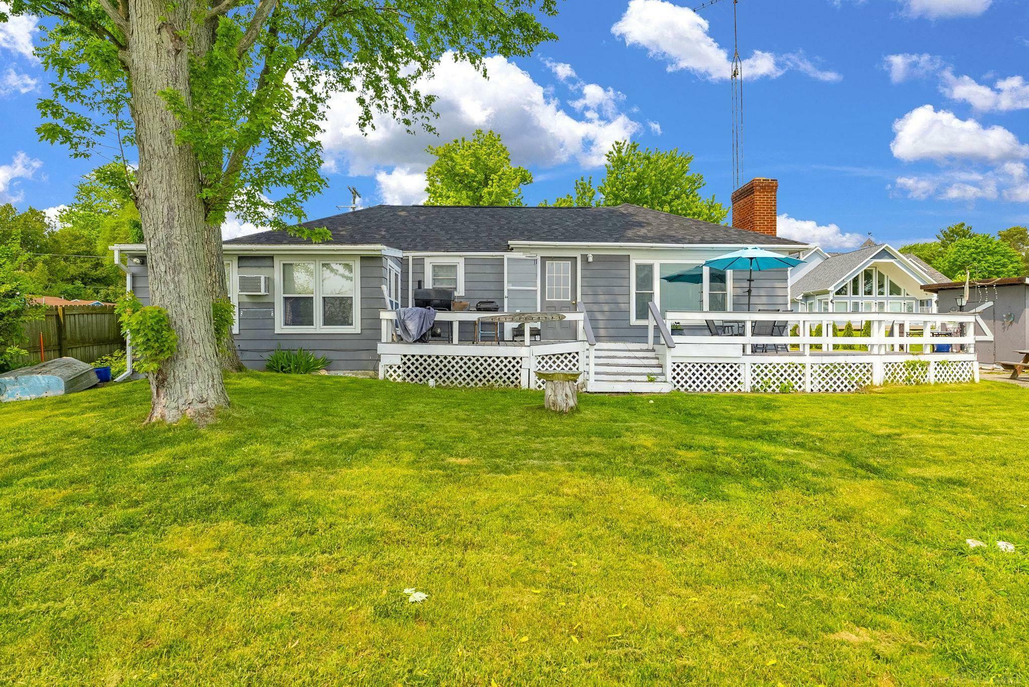8941 &Amp 8943 Lakeshore Road  Lexington MI 48450 photo