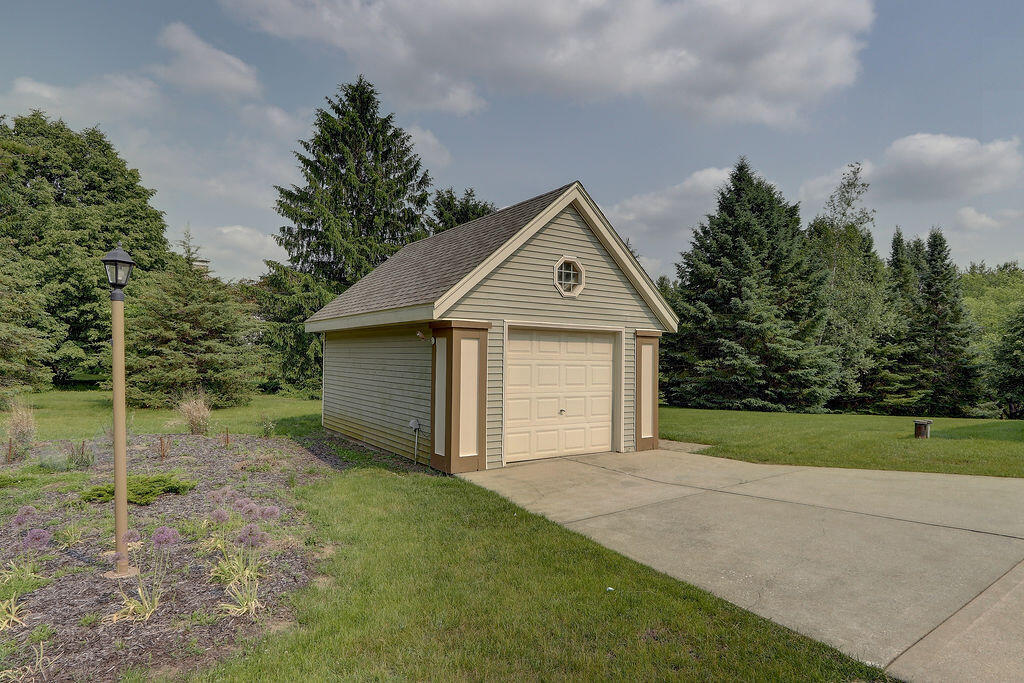 Property Photo:  S32w32807 Bethania Ln  WI 53118 