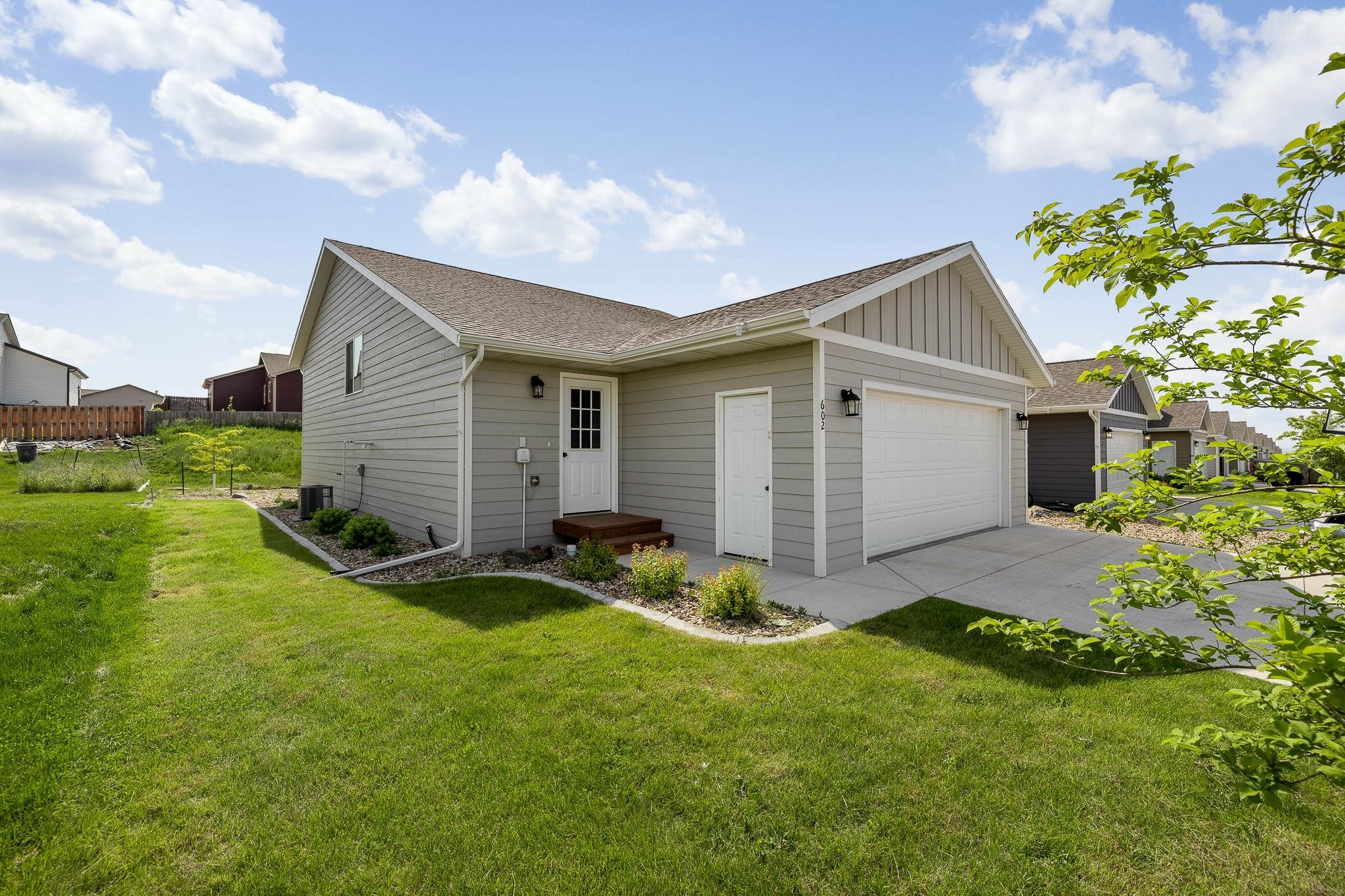 602 Diamond Ridge Boulevard  Rapid City SD 57703 photo