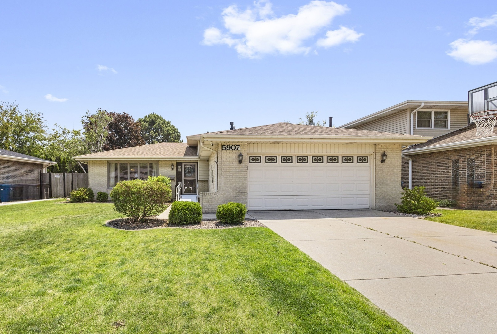 Property Photo:  5907 W 124th Street  IL 60803 