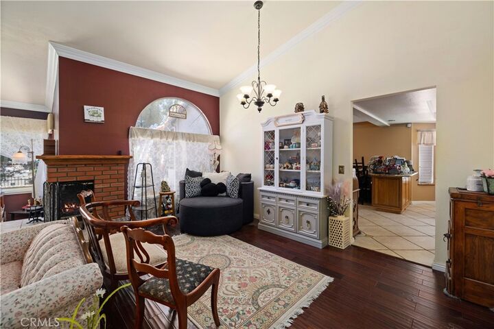 Property Photo:  5647 Redwood Ave  CA 93551 