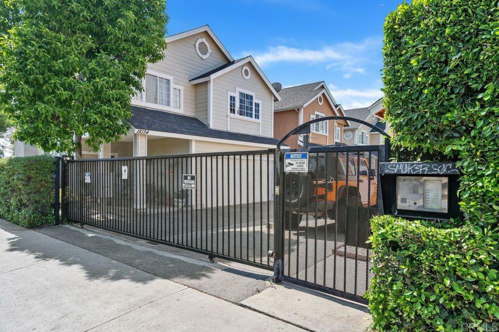 Property Photo: 15140 Chase Street CA 91343