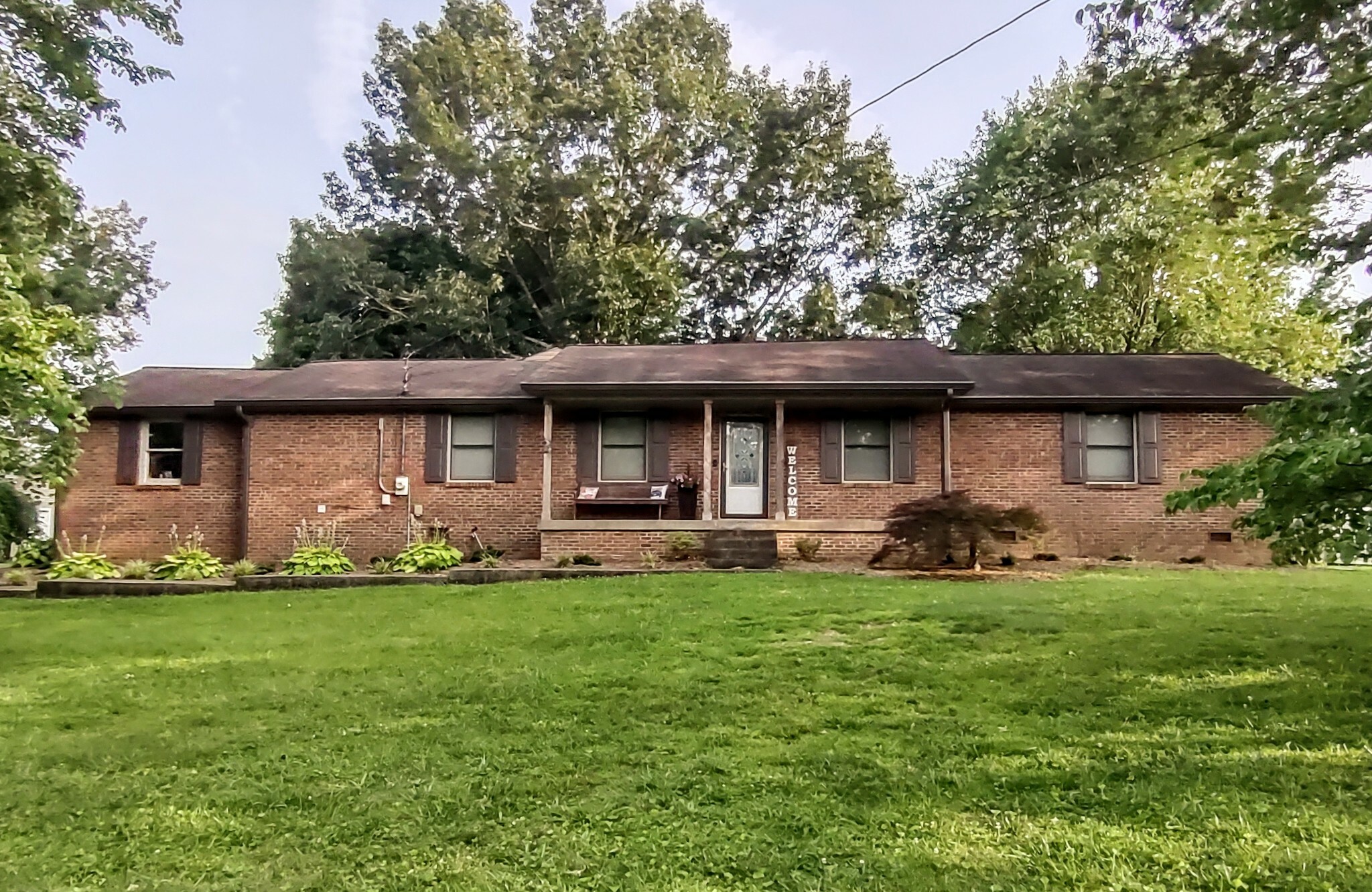 Property Photo: 6483 Dogwood Dr TN 37073