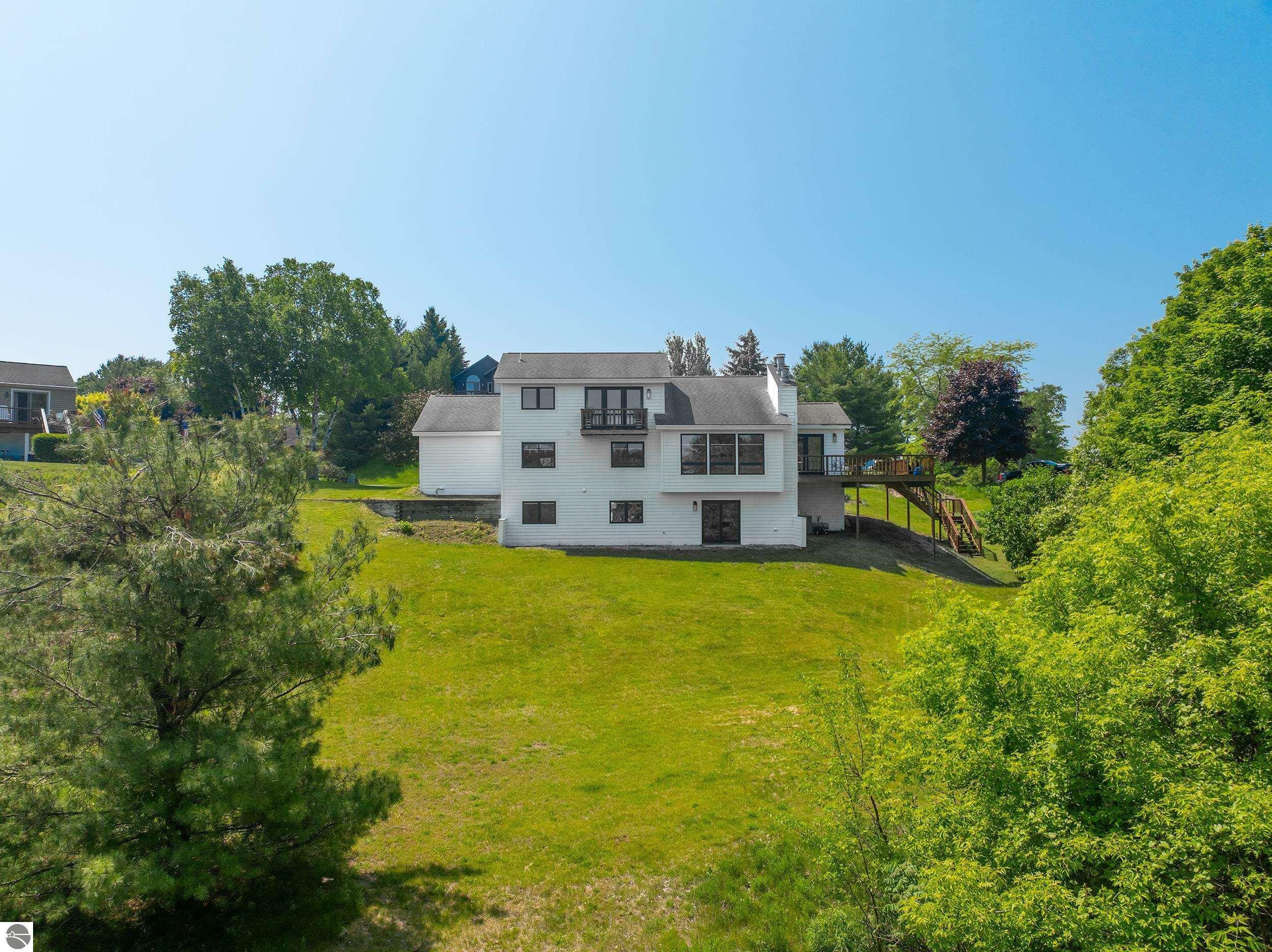 Property Photo: 1259 Lin Dale Drive MI 49686