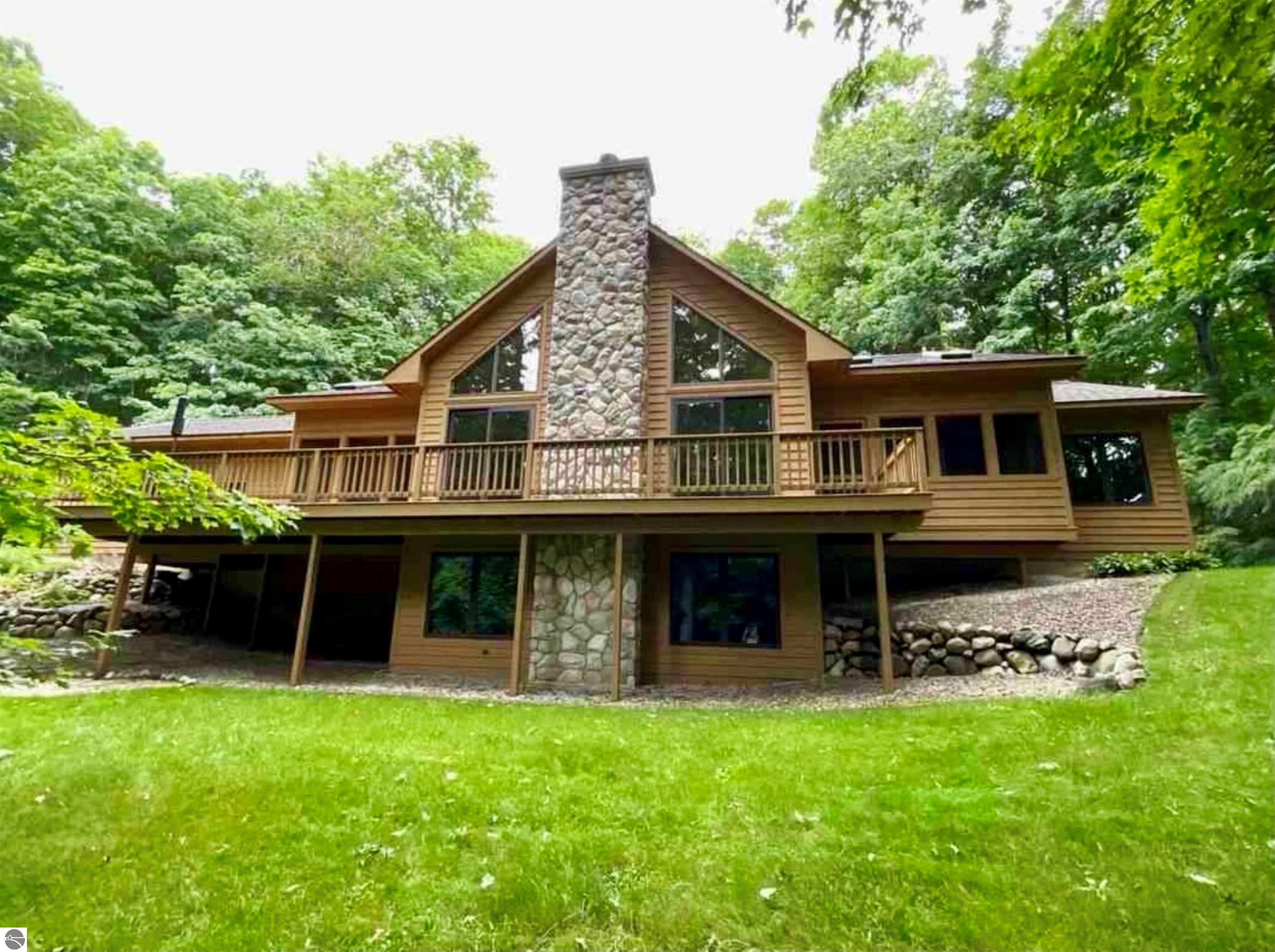 Property Photo: 6352 S Westwood Parkway MI 49682