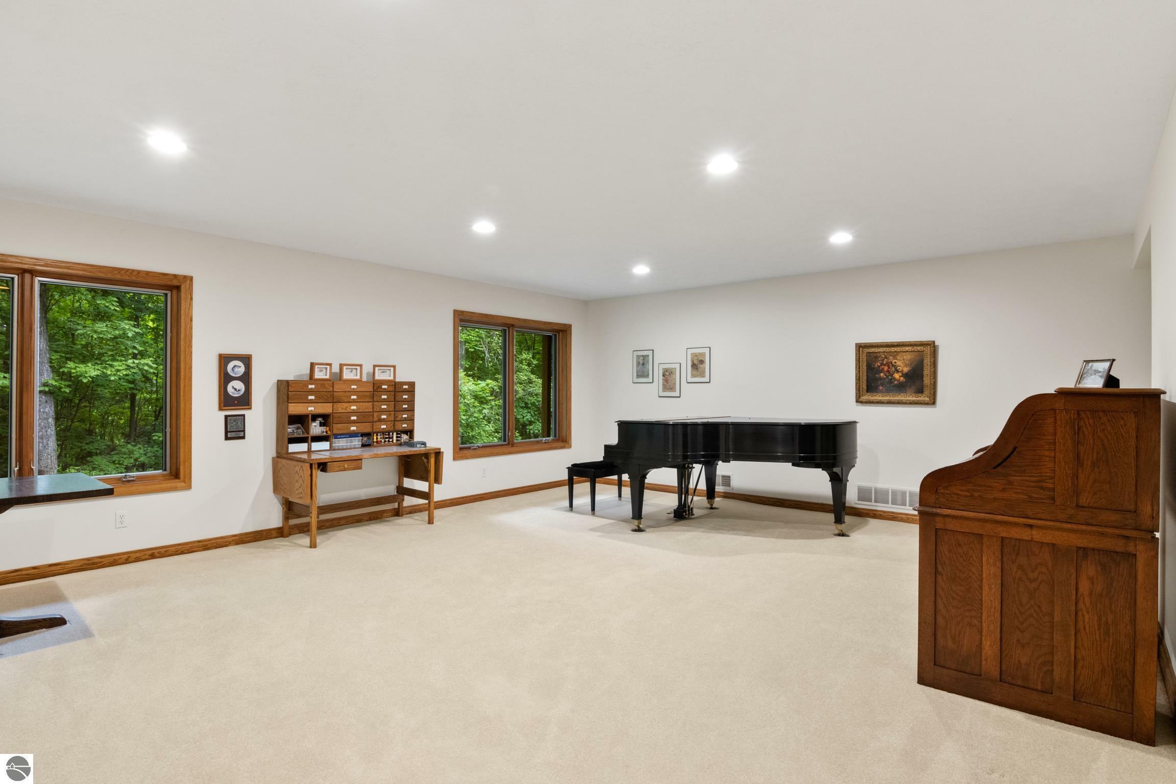 Property Photo: 6352 S Westwood Parkway MI 49682