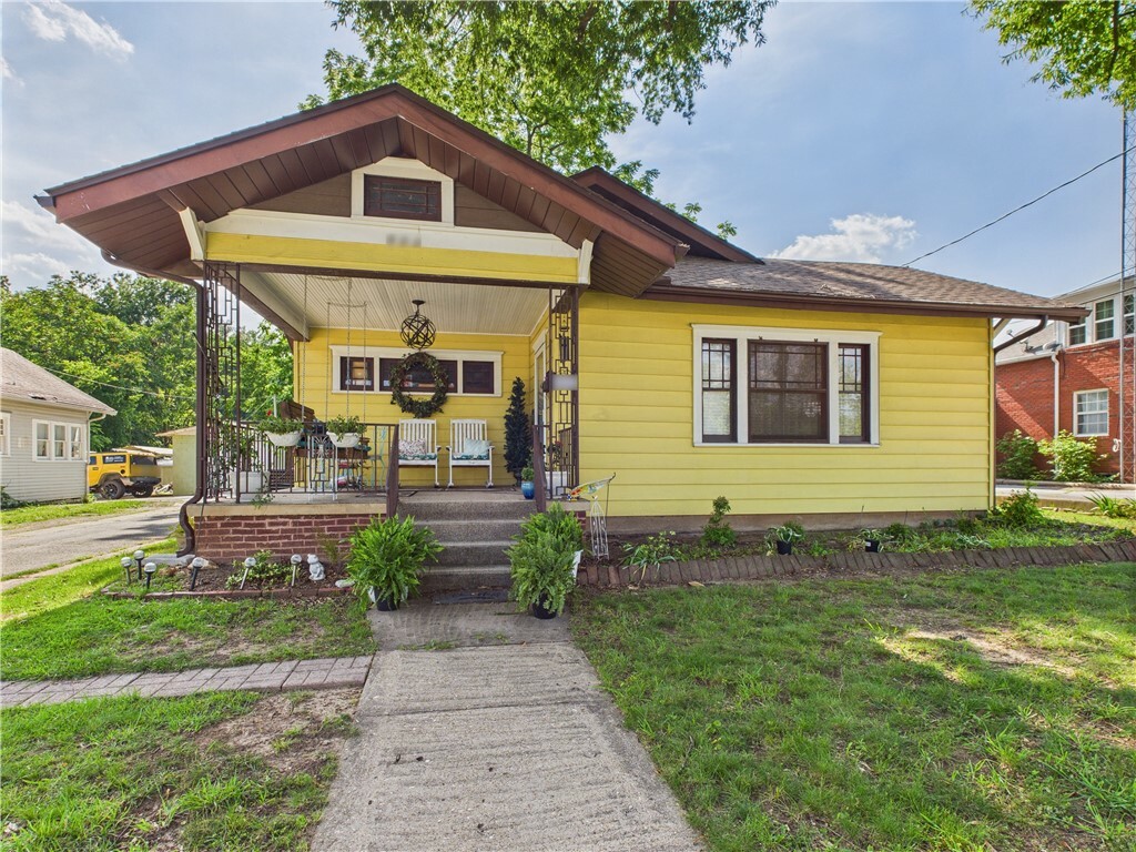 822 S Pine Street  Harrison AR 72601 photo