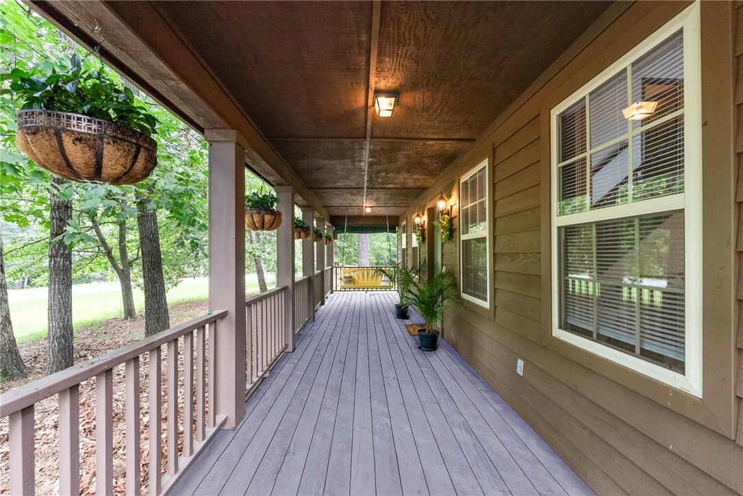 1 Woodstock Lane  Bella Vista AR 72714 photo