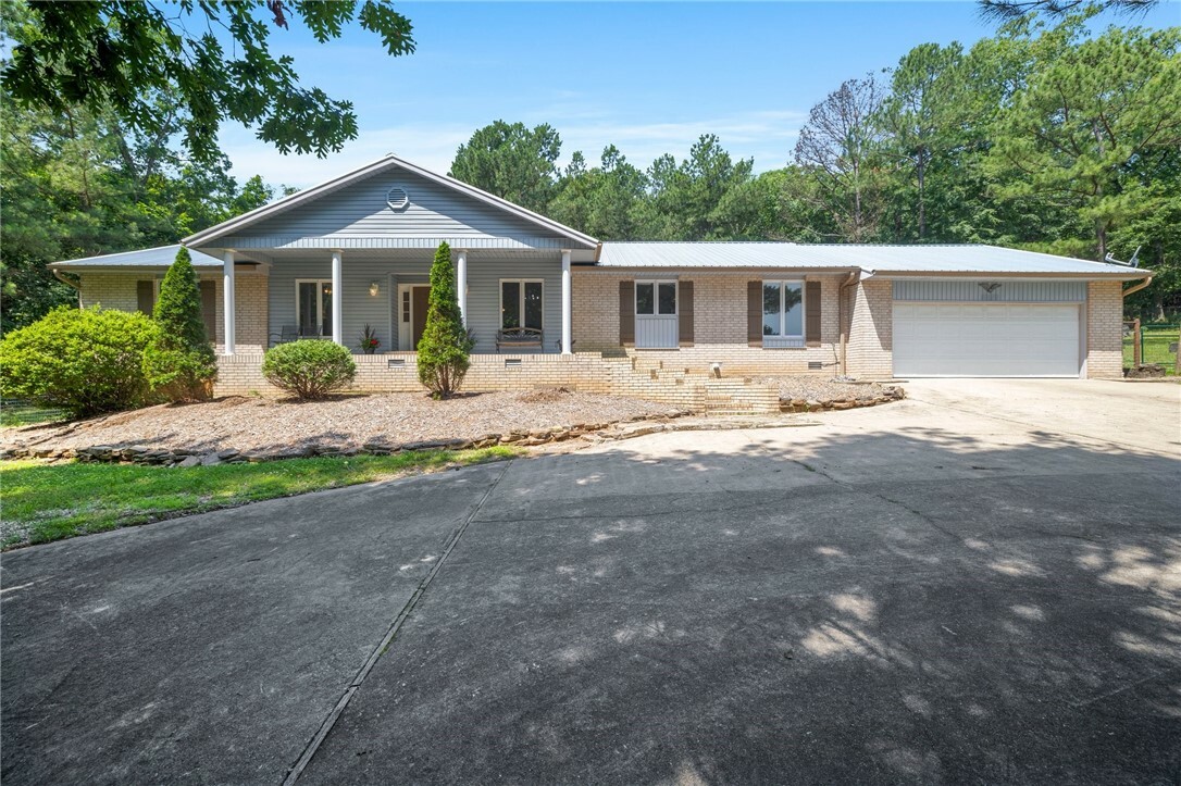 Property Photo: 18084 Posy Mountain Drive AR 72756