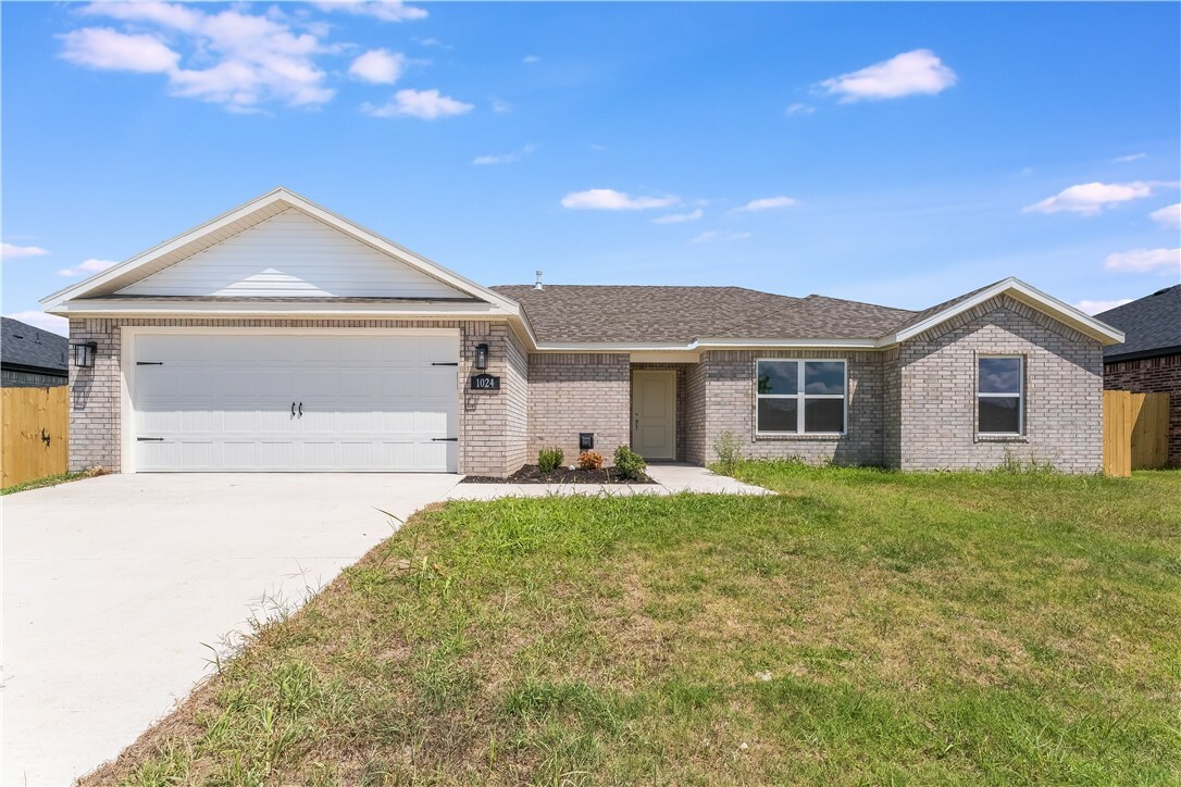 4669 W Triangle Street  Fayetteville AR 72704 photo