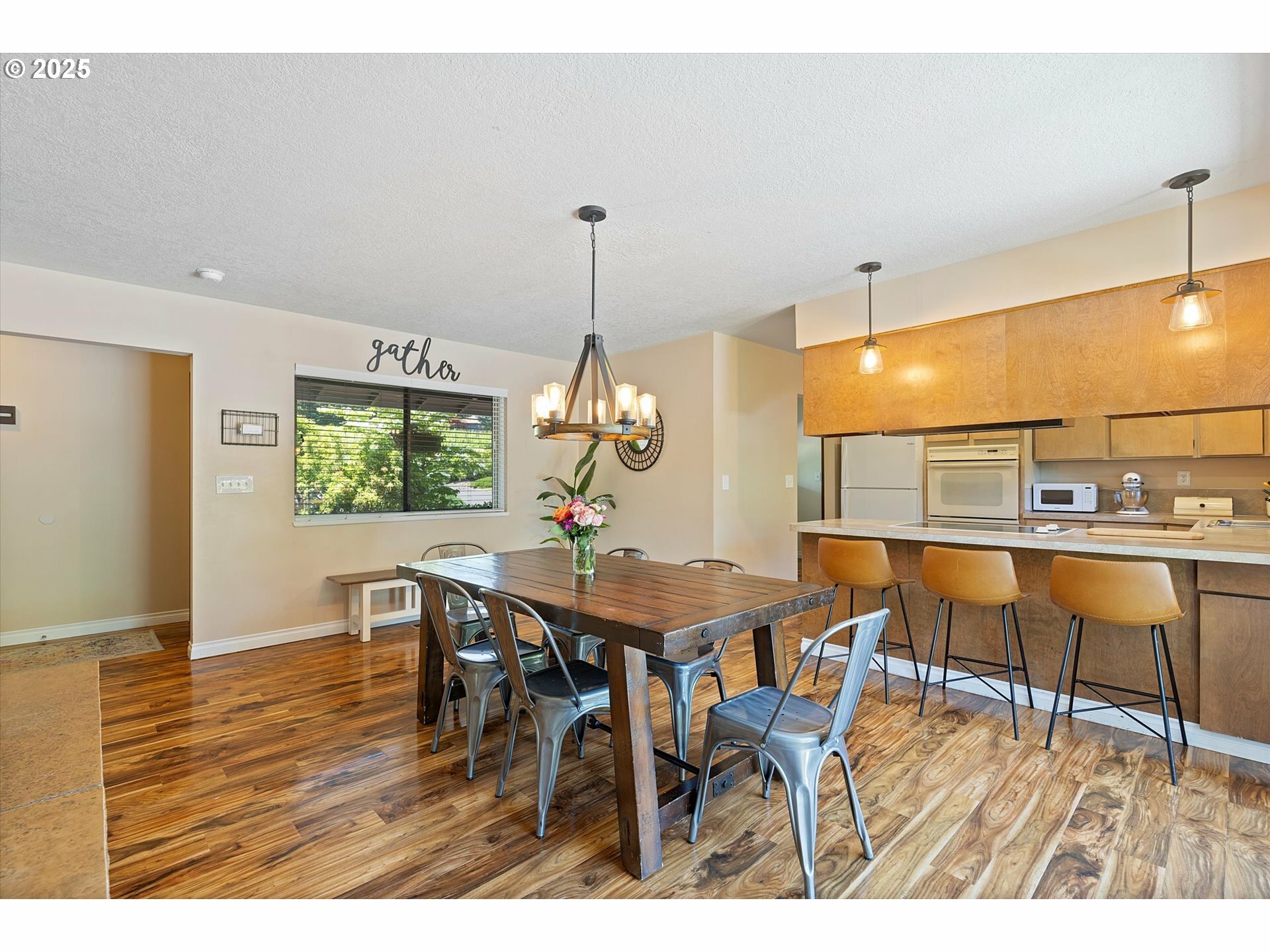 Property Photo:  11690 SE 147th Ave  OR 97086 