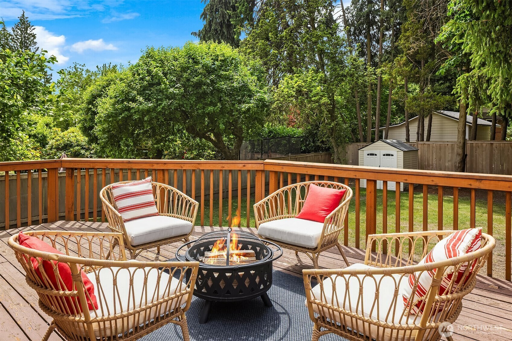 Property Photo: 6541 45th Avenue NE WA 98115